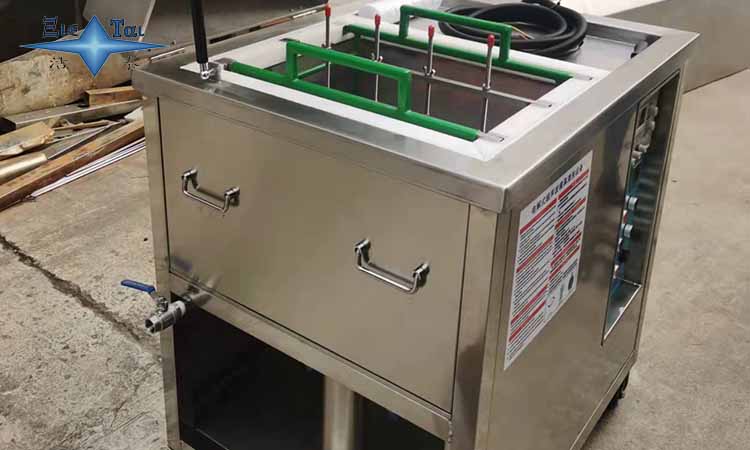 家用超聲波清洗機不需要使用洗滌劑~! 超聲波清洗機