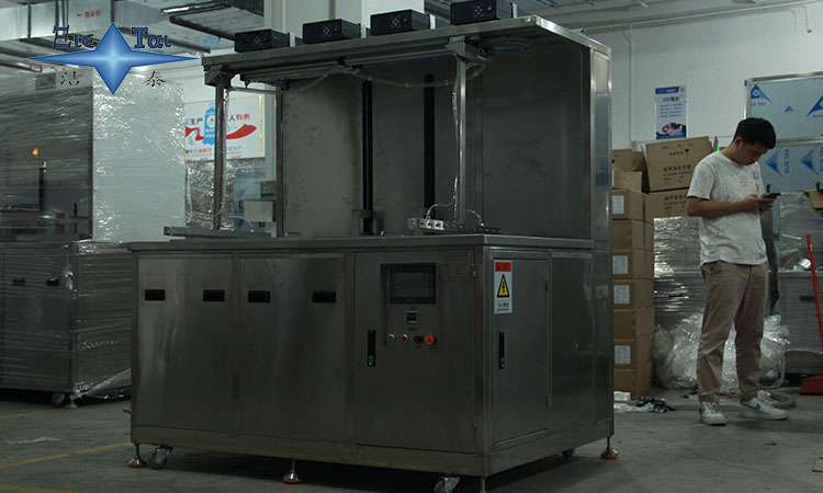 超聲波氣泡清洗機：工作原理、應用與發(fā)展趨勢