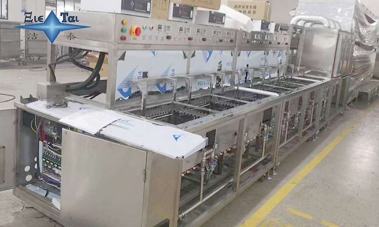 大型超聲波清洗機(jī)替代人工刷洗:潔泰定制化除油除銹方案,提升良品率 大型超聲波清洗機(jī)替代人工刷洗:潔泰定制化除油除銹方案,提升良品率