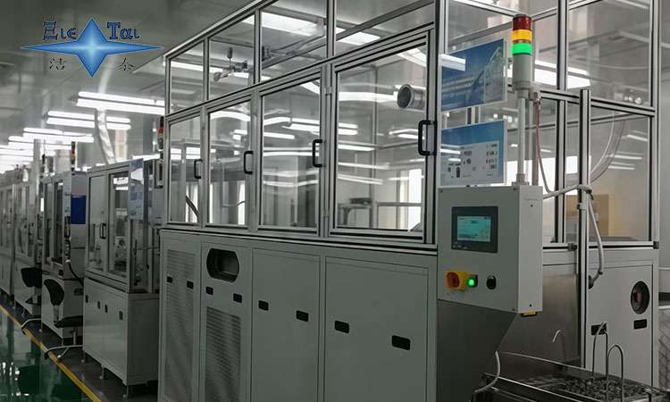 工件清洗不干凈導致返工率高?潔泰工業超聲波清洗機,以深層潔凈終結返工噩夢 雙溶劑超聲波清洗機